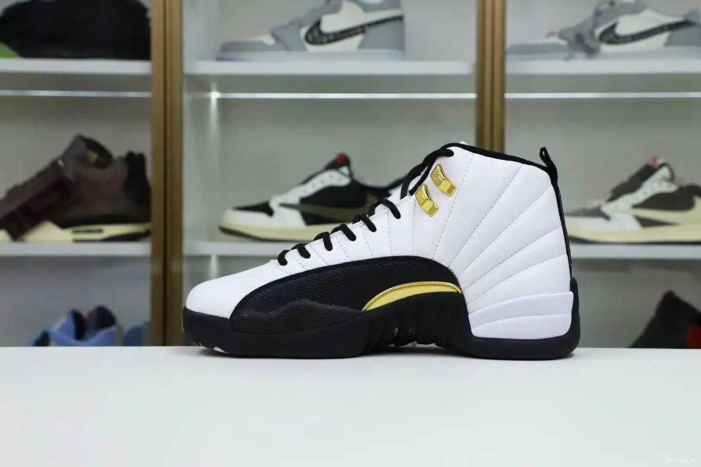 'ROYALTY' AIR RETRO JORDAN Kimikick 12 0805